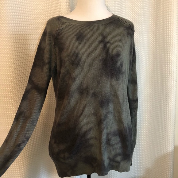 American Eagle Outfitters Sweaters - American Eagle Acid Wash Green Sweater